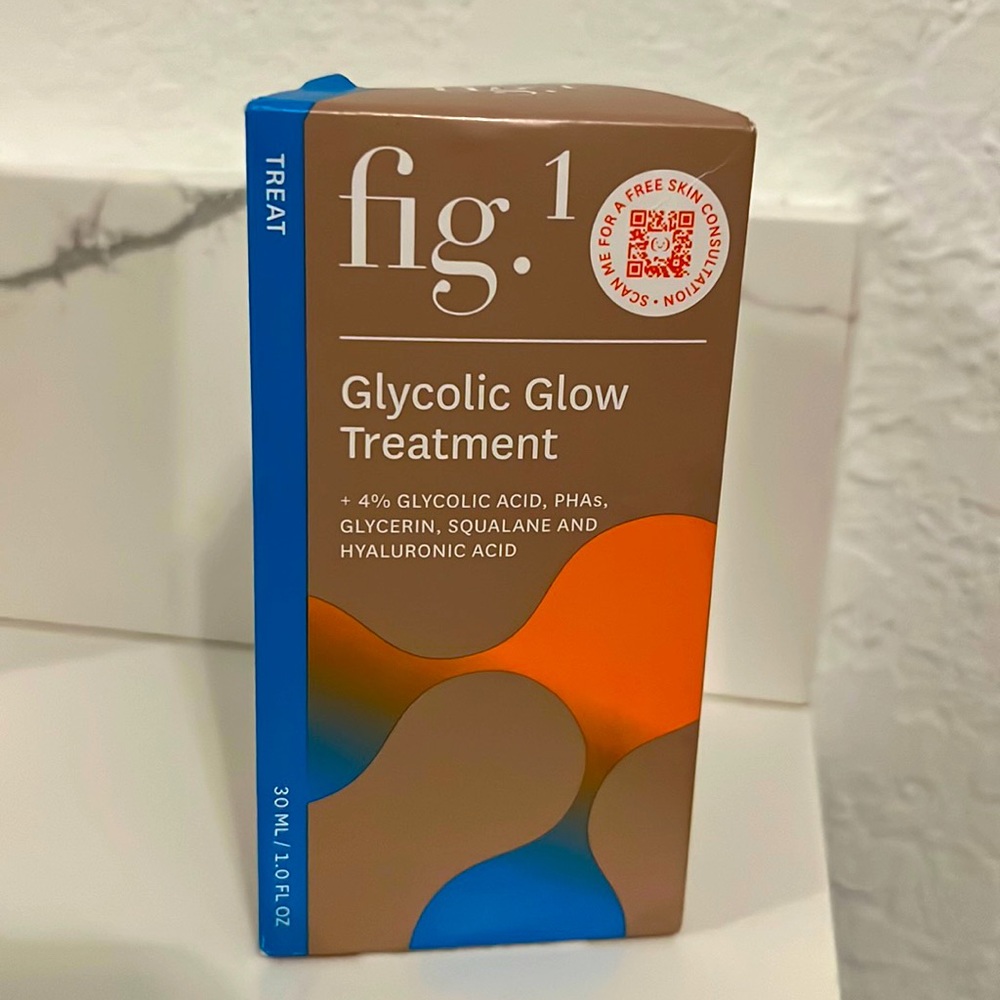Fig1  glycolic glow treatment (30ml)